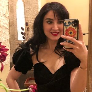 Meet your Posher, Sara